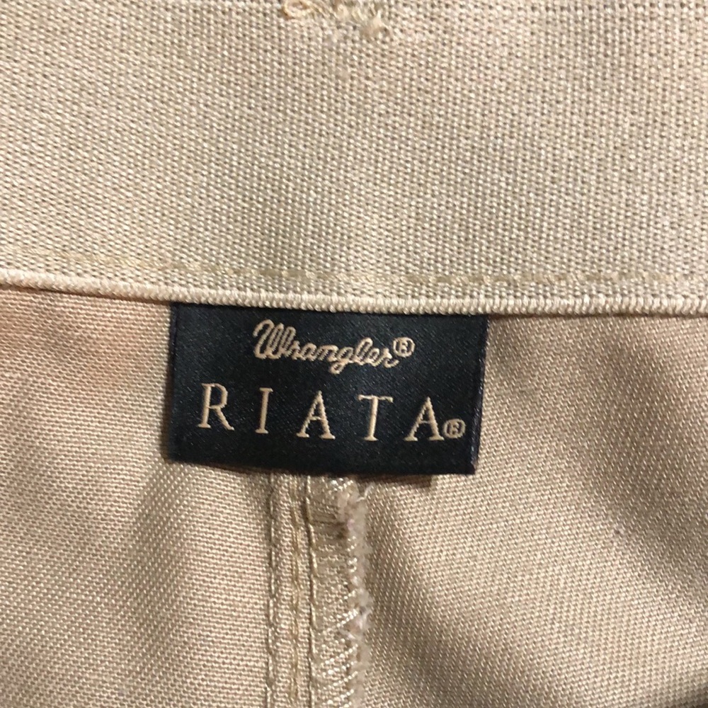 Wrangler Riata - Picture 5 of 6